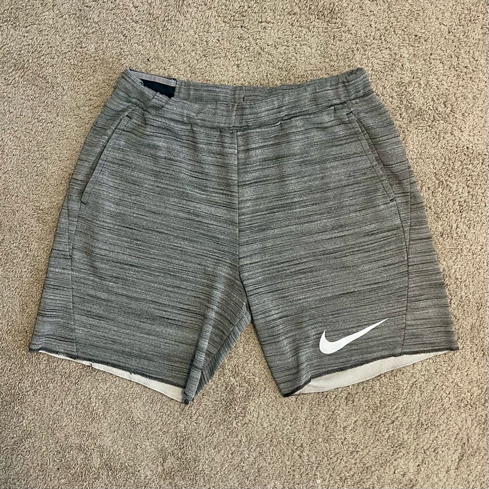 Nike Dri Fit heather grey striped size XL used shorts